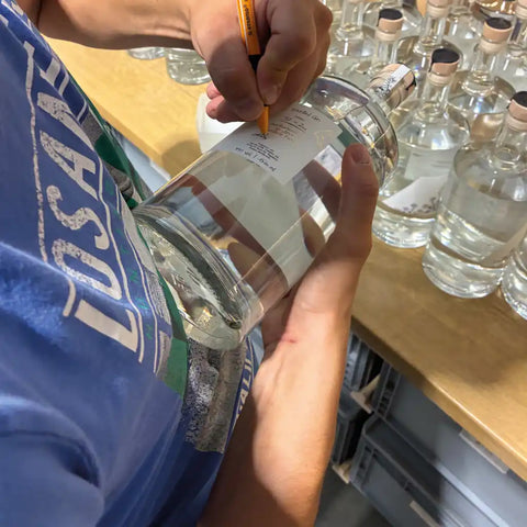 Distilled Gin 44%, die "10 Jahre Fuxbau" Edition