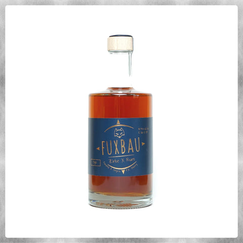 Rum X Zirbe 42%, das Beste aus drei Welten